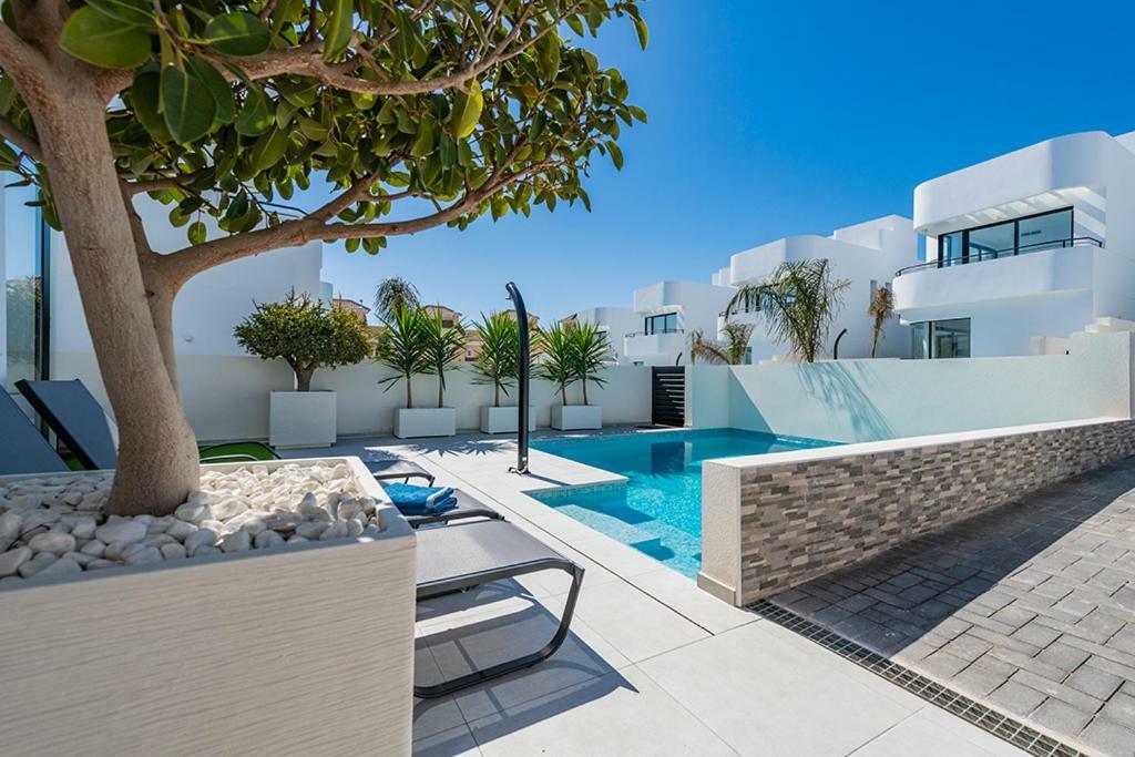 Stylish Villa 2018,Pool,3B.R.Wifi,Netflix San Fulgencio ภายนอก รูปภาพ