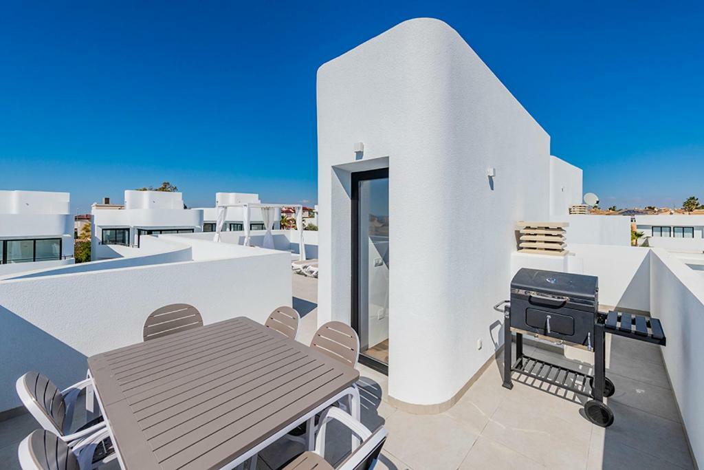 Stylish Villa 2018,Pool,3B.R.Wifi,Netflix San Fulgencio ภายนอก รูปภาพ